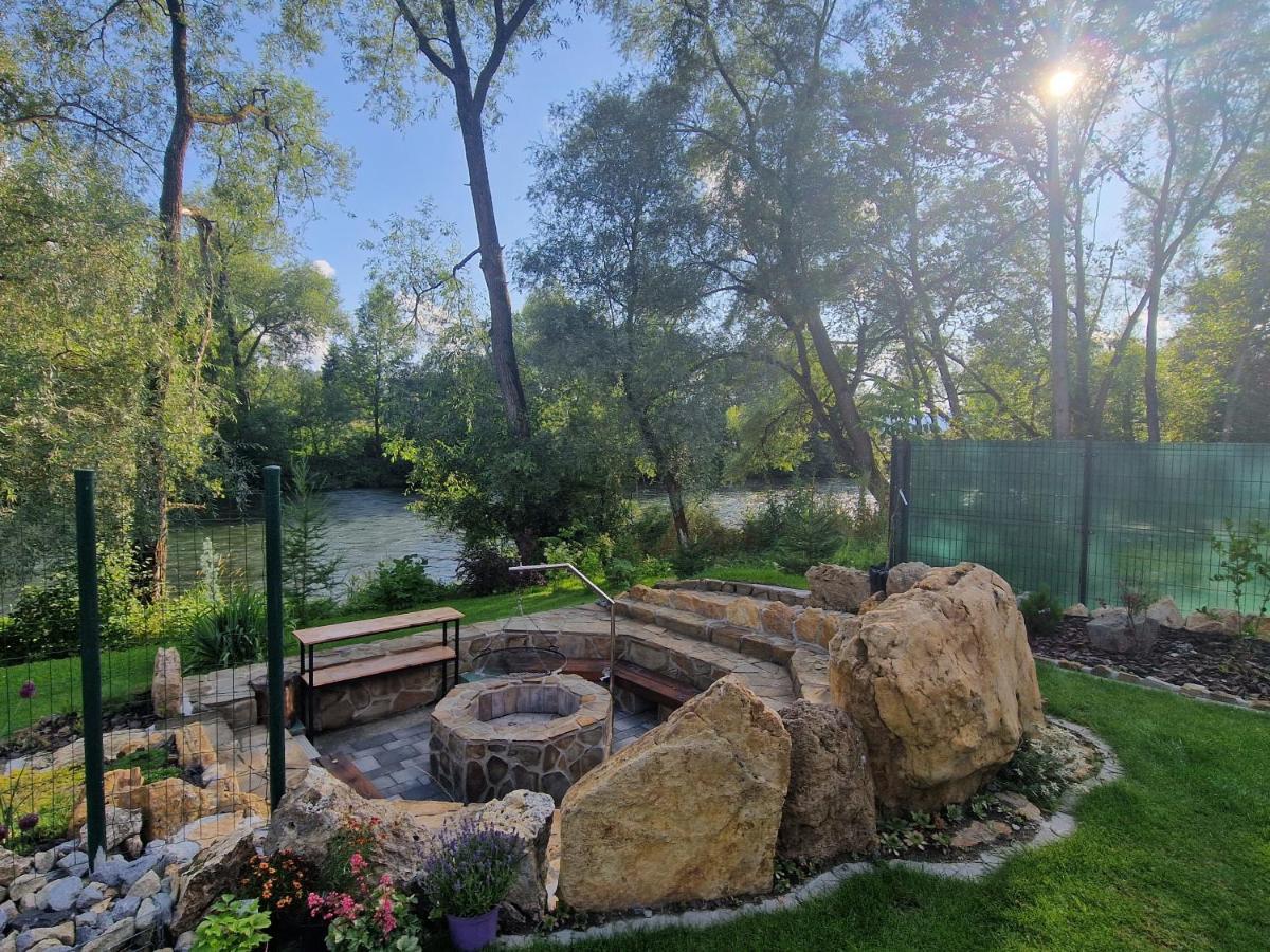 Villa Garden Bešeňová Kültér fotó