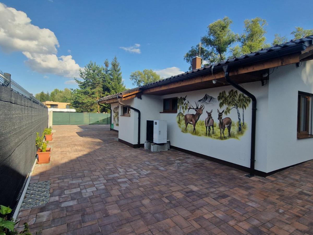 Villa Garden Bešeňová Kültér fotó