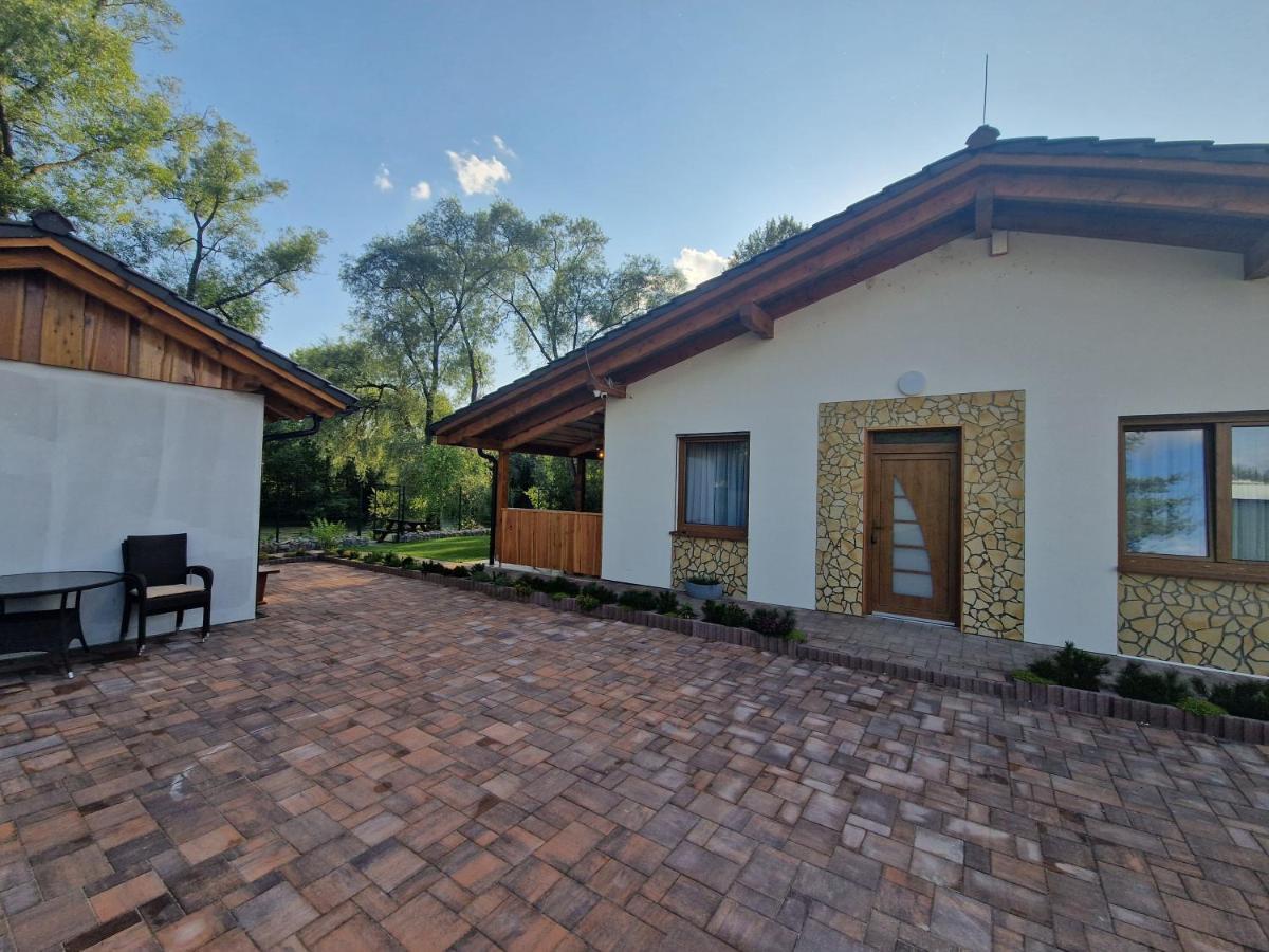 Villa Garden Bešeňová Kültér fotó