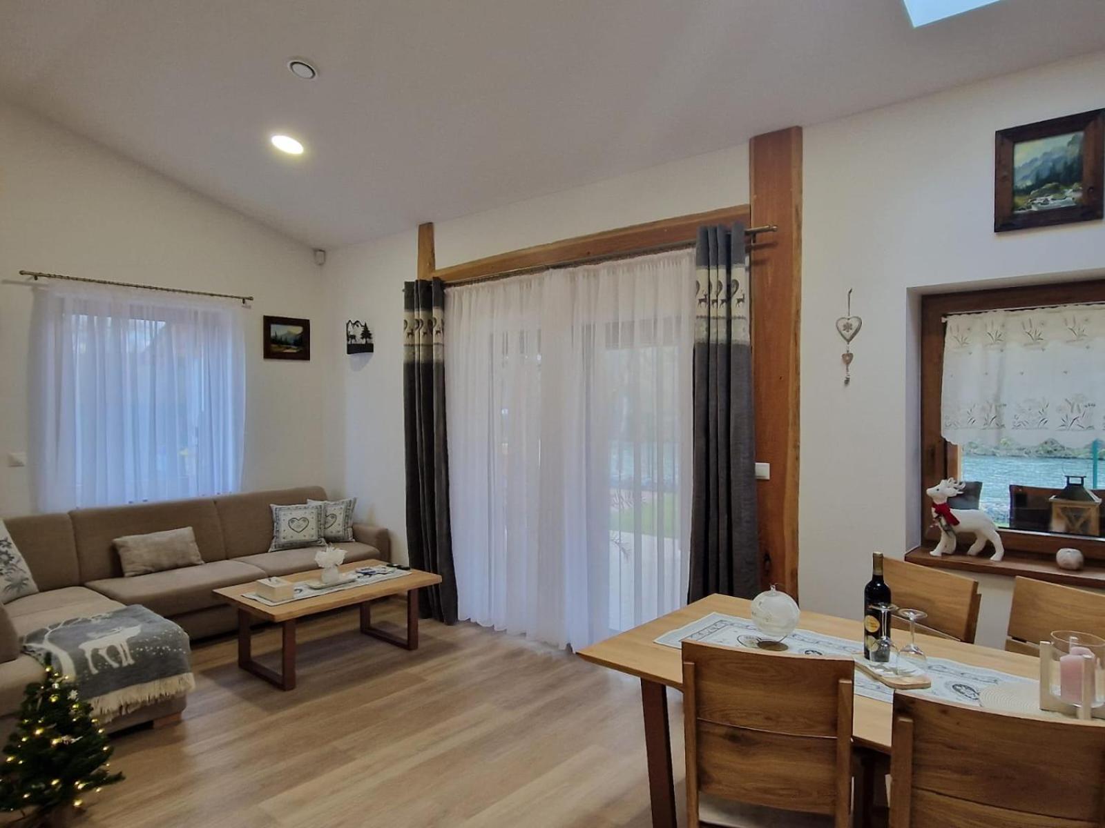 Villa Garden Bešeňová Kültér fotó