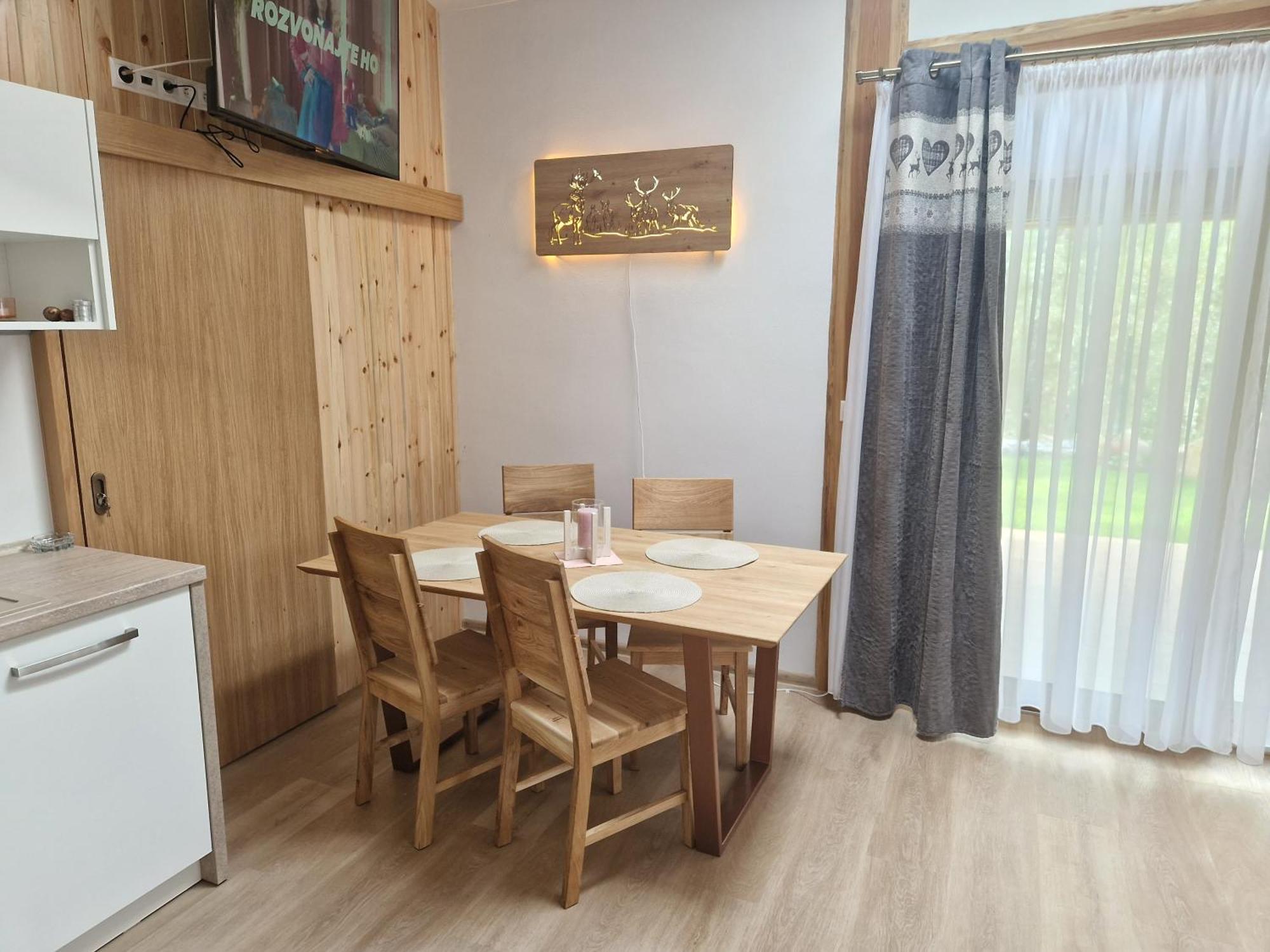 Villa Garden Bešeňová Kültér fotó