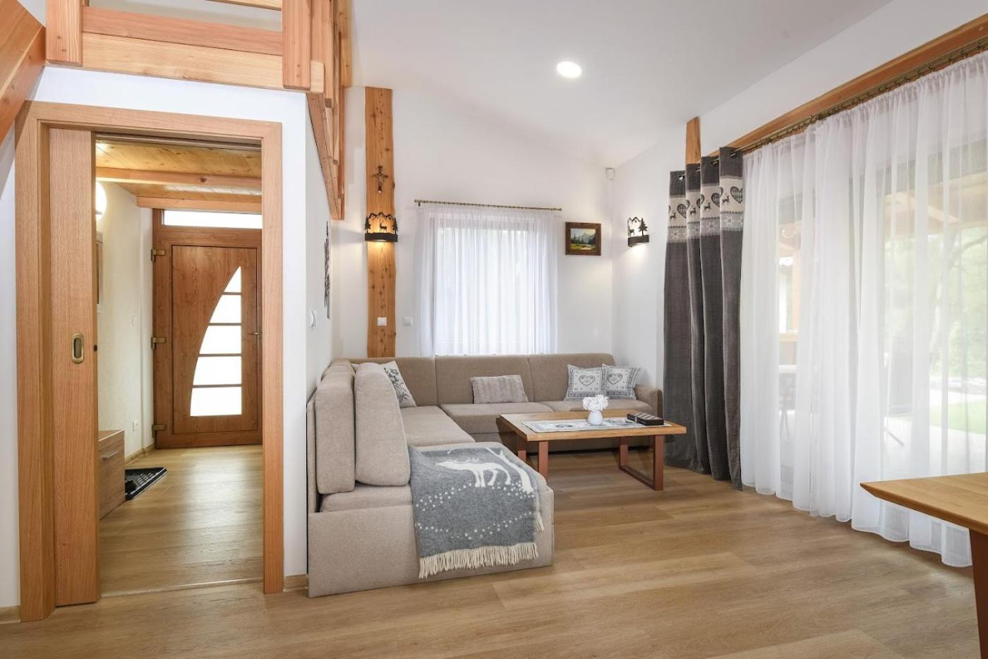 Villa Garden Bešeňová Kültér fotó
